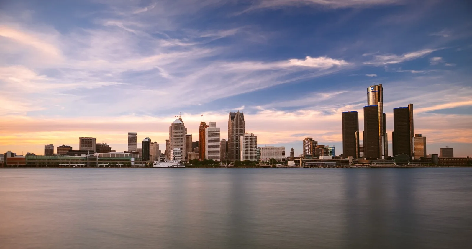 Detroit skyline and recognizable city landmarks