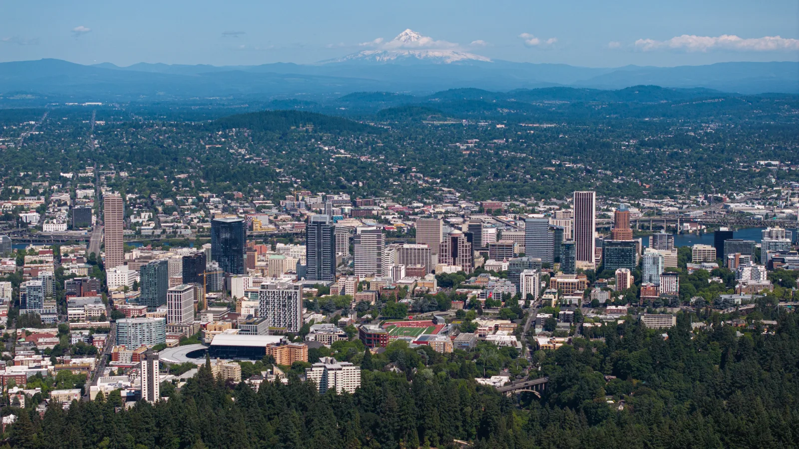 Portland skyline and recognizable city landmarks